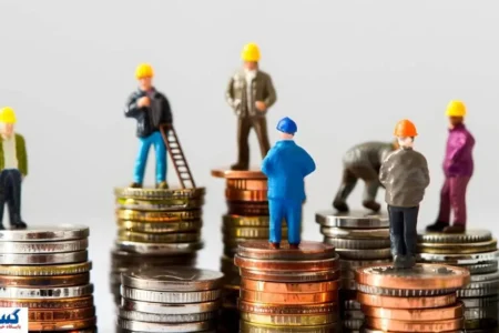 خانه کارگر: آیین‌نامه جدید دولت «ظلم مکمل» به کارگران و بازنشستگان است