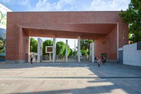 رسیدگی به درخواست‌های آموزشی دانشجویان دانشگاه شریف در ایام دورکاری