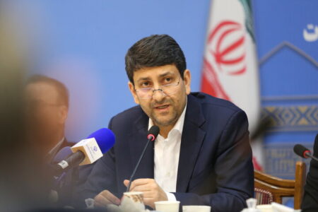 ضرورت احیای جایگاه پژوهشگاه ارتباطات و تقویت تعامل با نخبگان