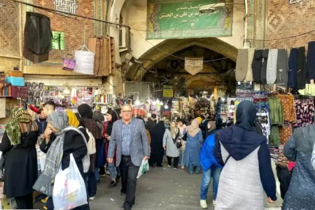 چرا ایرانی‌ها کمتر وارد بازار کار می‌شوند؟