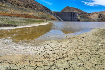 آمار نگران‌کننده از میزان آب سد‌های ایران