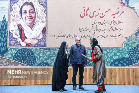 از کدام زنان در مراسم امروز ریاست جمهوری تقدیر شد؟