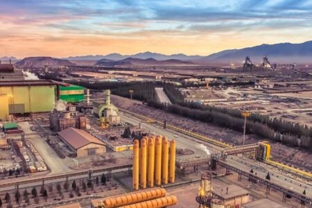 اعدادی که باید سهامداران فولاد ببینند/ فروش ۲۳۰ همتی فولاد در ۹ ماه