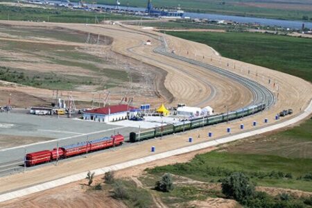 افزایش نقش آستراخان در تبدیل کریدور شمال–جنوب به محور حمل‌ونقل اوراسیا