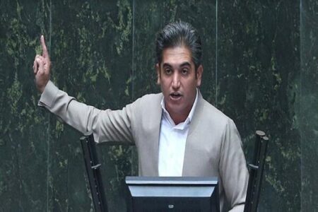 امروز بیش از هر زمان  به وحدت و پرهیز از تنش‌های بی‌حاصل نیاز داریم