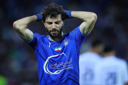 بازی استقلال مقابل المحرق بدون ستاره ازبک برگزار می‌شود