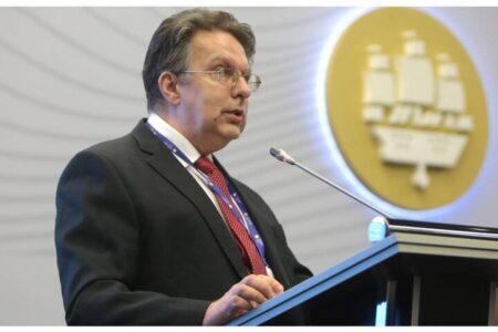 تاکید روسیه بر حمایت از دولت مادورو و ونزوئلا