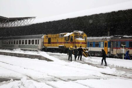 تردد تمامی قطارهای مسافری خراسان رضوی طبق برنامه زمان‌بندی‌شده