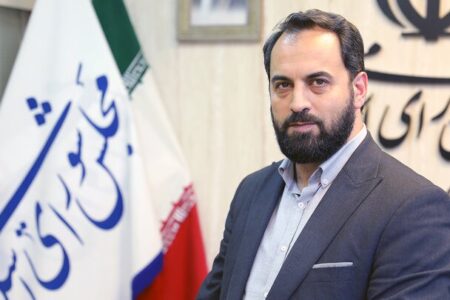 تضعیف فرهنگ پیام خطرناکی برای جامعه دارد