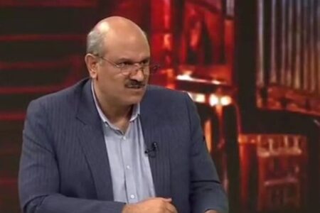 توافقات جدید گمرکات ایران و آذربایجان برای کاهش ترافیک کامیون‌ها در مرز آستارا