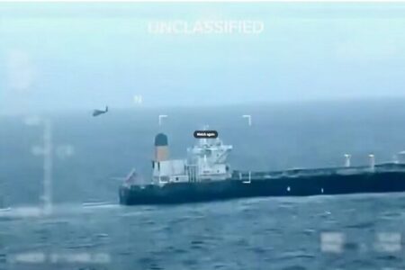 توجیه دزدی دریایی آمریکا؛ پاسخی به اندیشکده بنیاد دفاع از دموکراسی‌ها