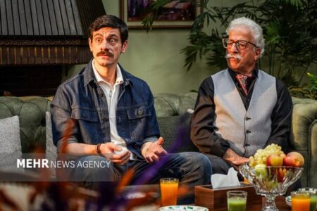 «شش ماهه» به پخش نزدیک شد؛ رونمایی از عکس جدید سریال