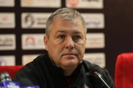 شوک بزرگ به تراکتور / دو ستاره مصدوم شدند