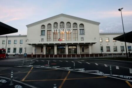 فرودگاه لیتوانی به دلیل نگرانی از پرواز «بالن» تعطیل شد