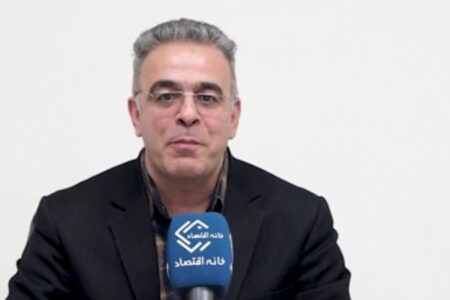 قیمت خشکبار و آجیل در یکسال اخیر بین ۴۰ تا ۱۰۰ درصد افزایش قیمت داشته است