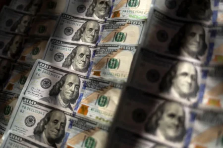 قیمت دلار امروز سه شنبه 17 آذر/ افزایش قیمت + جدول