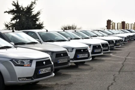 قیمت روز محصولات ایران خودرو و سایپا/ قیمت دنا پلاس، پژو 207 و شاهین پلاس امروز دوشنبه 1 دی 1404 چقدر شد؟