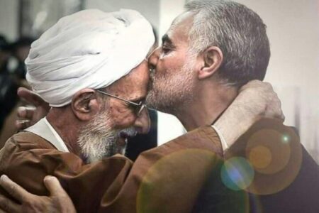 مراسم بزرگداشت شهید سلیمانی و آیت الله مصباح در قم برگزار می‌شود