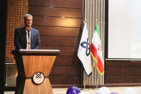 نقد سازنده «پیش‌برنده» و دانشجویان «پیشنهادساز» هستند