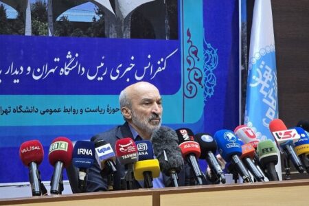 هدیه ۲۰۰ میلیون تا یک میلیاردی معاونت علمی به پژوهشگران برتر ۳ دانشگاه