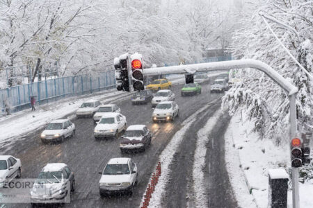 هشدار برف و یخبندان؛ محدودیت‌های ترافیکی در جاده‌های شمال