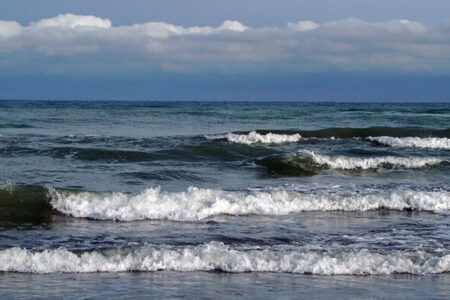 هشدار هواشناسی دریایی و اعلام وضعیت سطح نارنجی در سواحل جنوبی کشور