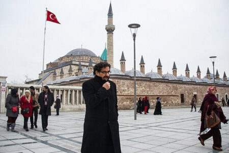 واکنش یک مولوی‌پژوه به شهرام ناظری/مولوی متعلق به ایران فرهنگی است