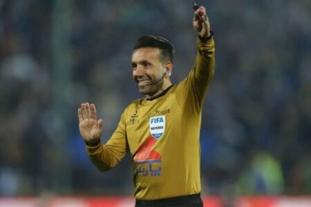 وحید کاظمی داور دربی شد/ قاضی بازی استقلال و پرسپولیس کیست؟