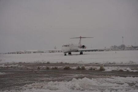 پروازهای مسیرهای‌ رشت به مشهد و کیش لغو شد