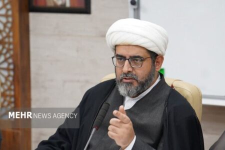 پویش ملی زندگی با آیه‌ها، تکلیف قرآنی رهبر انقلاب است