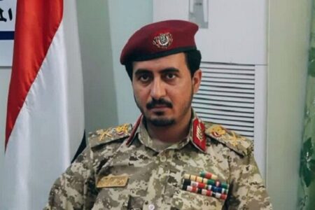 پیام تسلیت فرمانده ارتش یمن به جنبش حماس و ملت فلسطین