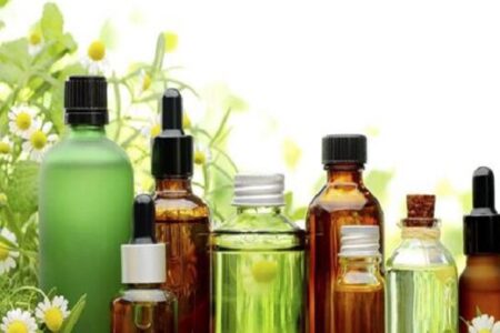 گسترش همکاری‌های ایران و هند در صنعت پزشکی و داروهای گیاهی