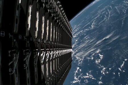 استارلینک ارتفاع ماهواره‌هایش را کاهش می‌دهد