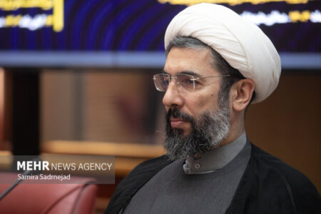 استقبال ویژه دانشجویان از برنامه اعتکاف در سراسر کشور