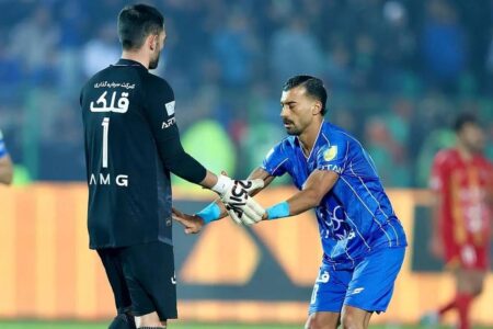 استقلال در آستانه تصمیم سخت