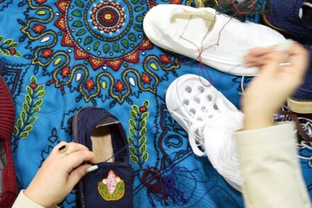 ایران سالانه تا ۱۲۰ میلیون دلار کفش صادر می کند؛ رشد ۳.۷۲ درصدی بازار جهانی پاپوش تا ۲۰۳۰