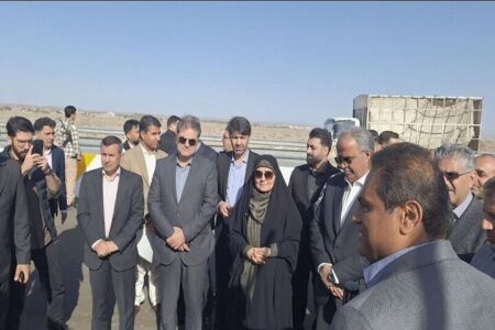 بازدید وزیر راه و شهرسازی از پروژه کریدور شرق به غرب سیستان و بلوچستان
