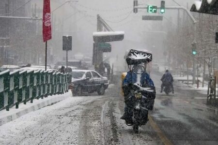 تهران امشب برفی است