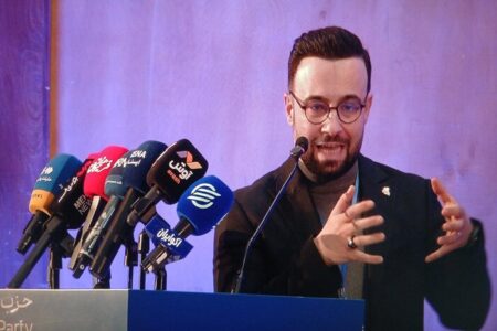 جلایی پور: ما مبارز خیابانی نیستیم؛ به دنبال ساخت پل هستیم نه دیوار