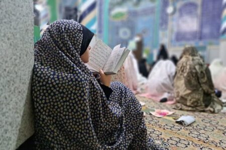 شرکت بیش از ۶۰۰ هزار دانش‌آموز در اعتکاف؛ برنامه ویژه حفظ حال معنوی