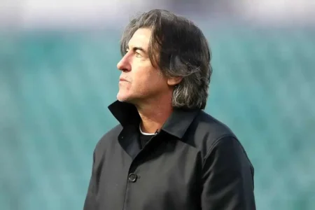 عبور کم‌هزینه استقلال از زمستان پرمخاطره