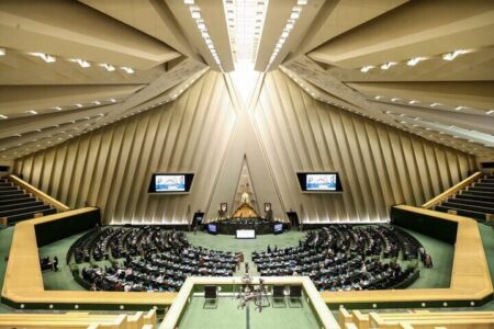 مرکز رسانه مجلس ادعای خبرنگار یورونیوز را رد کرد