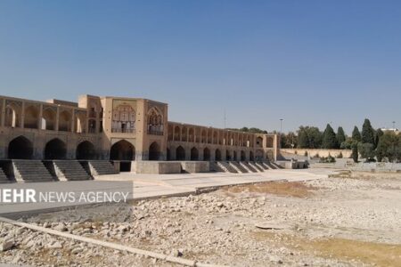 هوای اصفهان در مرز آلودگی؛ وضعیت خمینی‌شهر قرمز شد