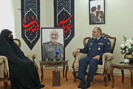 وزیر دفاع: توان موشکی ایران نه با جنگ نابود می شود و نه با مذاکره