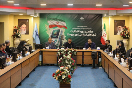 ۹۶ ویژه‌برنامه در ایام انتخابات روی آنتن رادیو