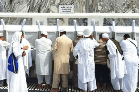 آب زمزم سهمیه‌ای شد/ تصمیم جدید دولت عربستان برای حجاج