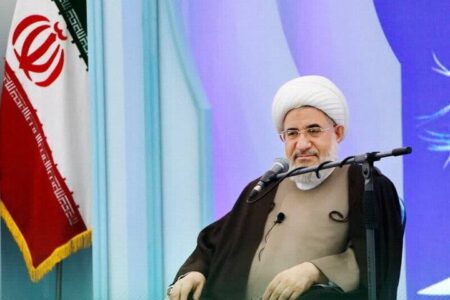 آیت الله اراکی: جامعه جهانی عدل مهدوی مقصد قطعی حرکت تاریخی امت‌ها است