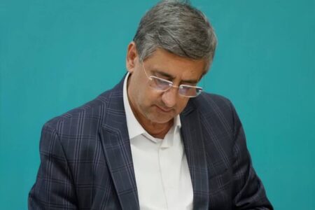 استاندار لرستان مردم را به حضور پرشور در راهپیمایی ۲۲ بهمن دعوت کرد