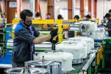 افتتاح واحدهای صنعتی جدید در استان تهران / زمینه اشتغال ۱,۵۹۰ نفر فراهم شد