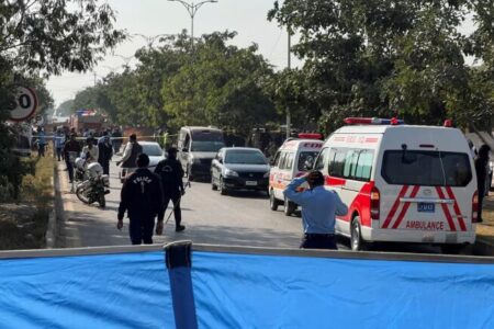 انفجار در خیبرپختونخواه پاکستان با ۲ کشته و ۱۲ زخمی